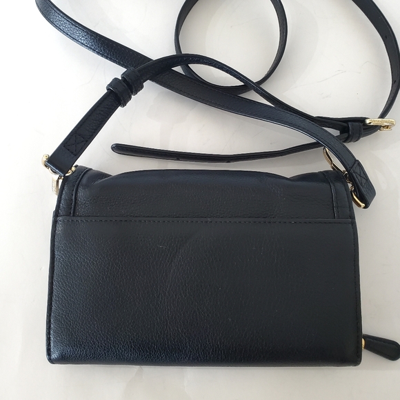 VERA BRADLEY Black Leather Crossbody Zip Wallet Handbag Floral Lining Pockets A+ - Picture 10 of 16